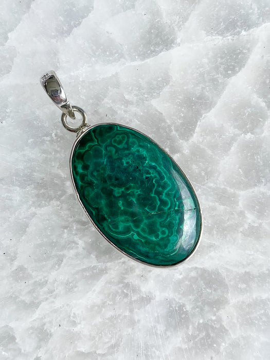 Malachite Oval Pendant P23