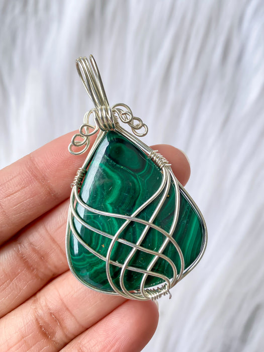 Malachite Wire wrap pendant 1pc