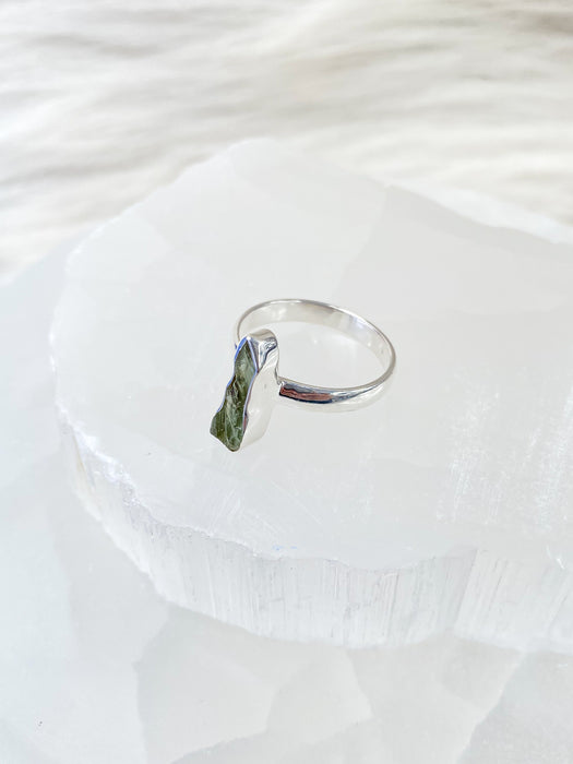 Moldavite Ring M06 (SZ 10)