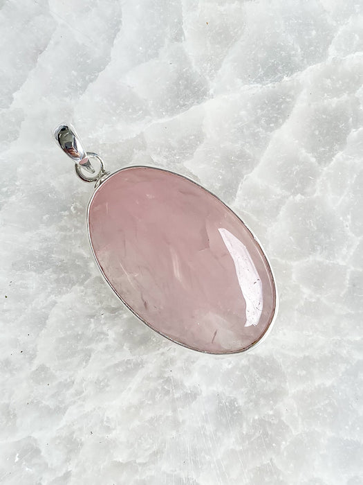 Rose Quartz Oval Pendant P29