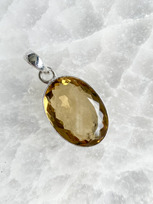 Citrine Bevelled Oval Pendant P31