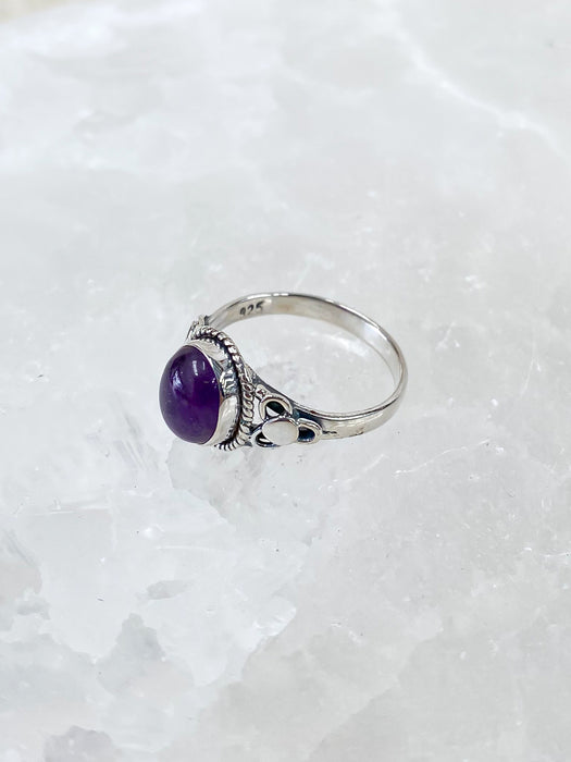 Amethyst Round Ring (SZ 7) R1