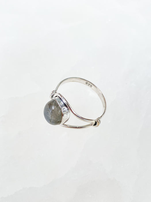 Labradorite Oval Ring (SZ 8) R15