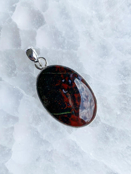 Bloodstone Oval Pendant P12